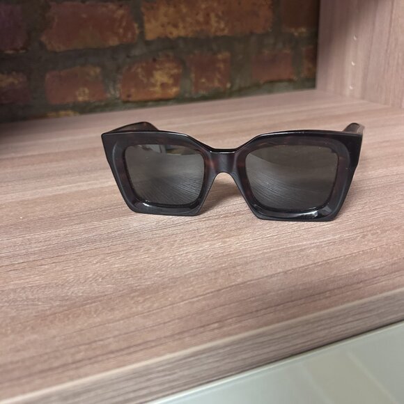 Celine Havana Tortoiseshell Sunglasses - Picture 2 of 7